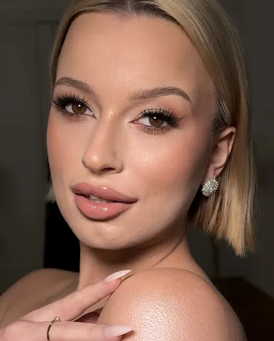 Oliwia Starosta Makeup Artist